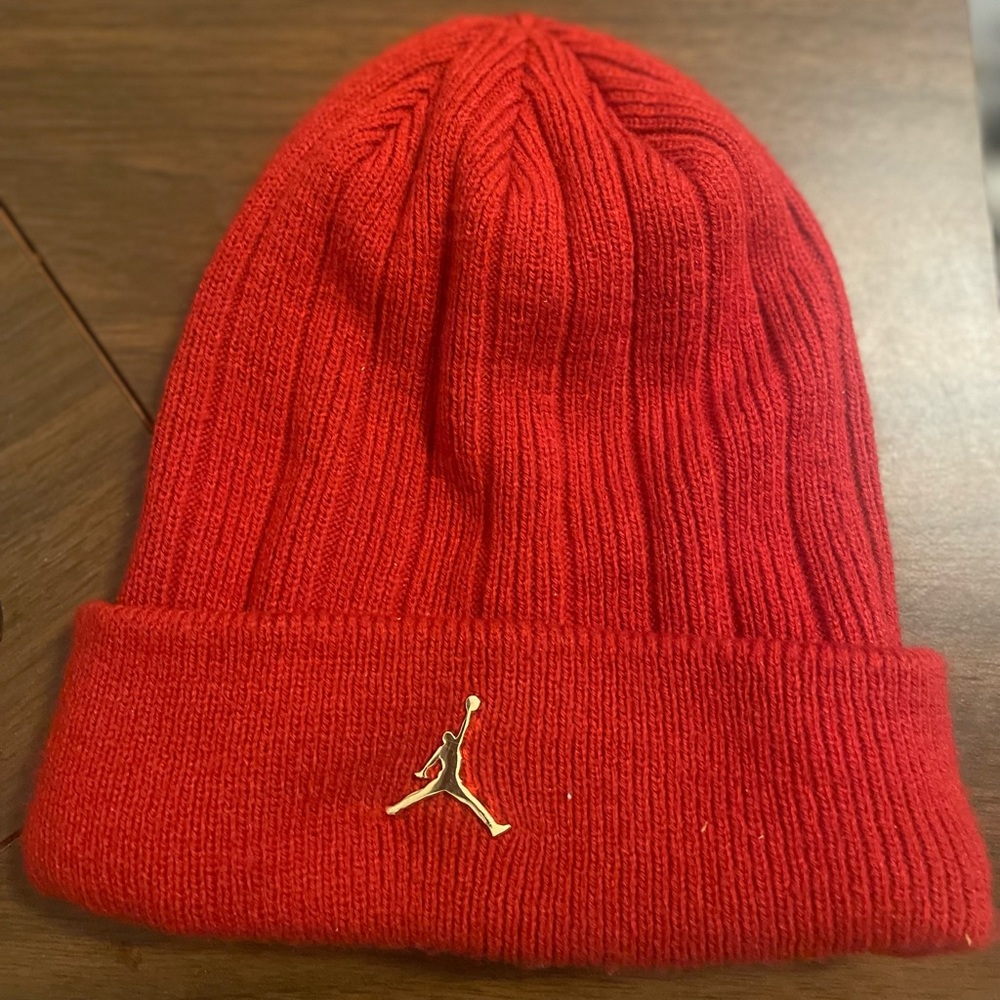 RED JORDAN LOGO BEANIE